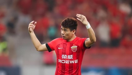 bob半岛体育-国安从大连英博引进的左后卫，未来能比肩李学鹏？球迷都看好他