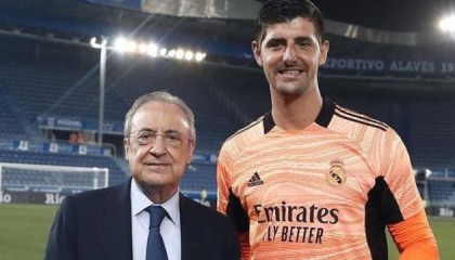 皇马官方：库尔图瓦与俱乐部续约至2026年